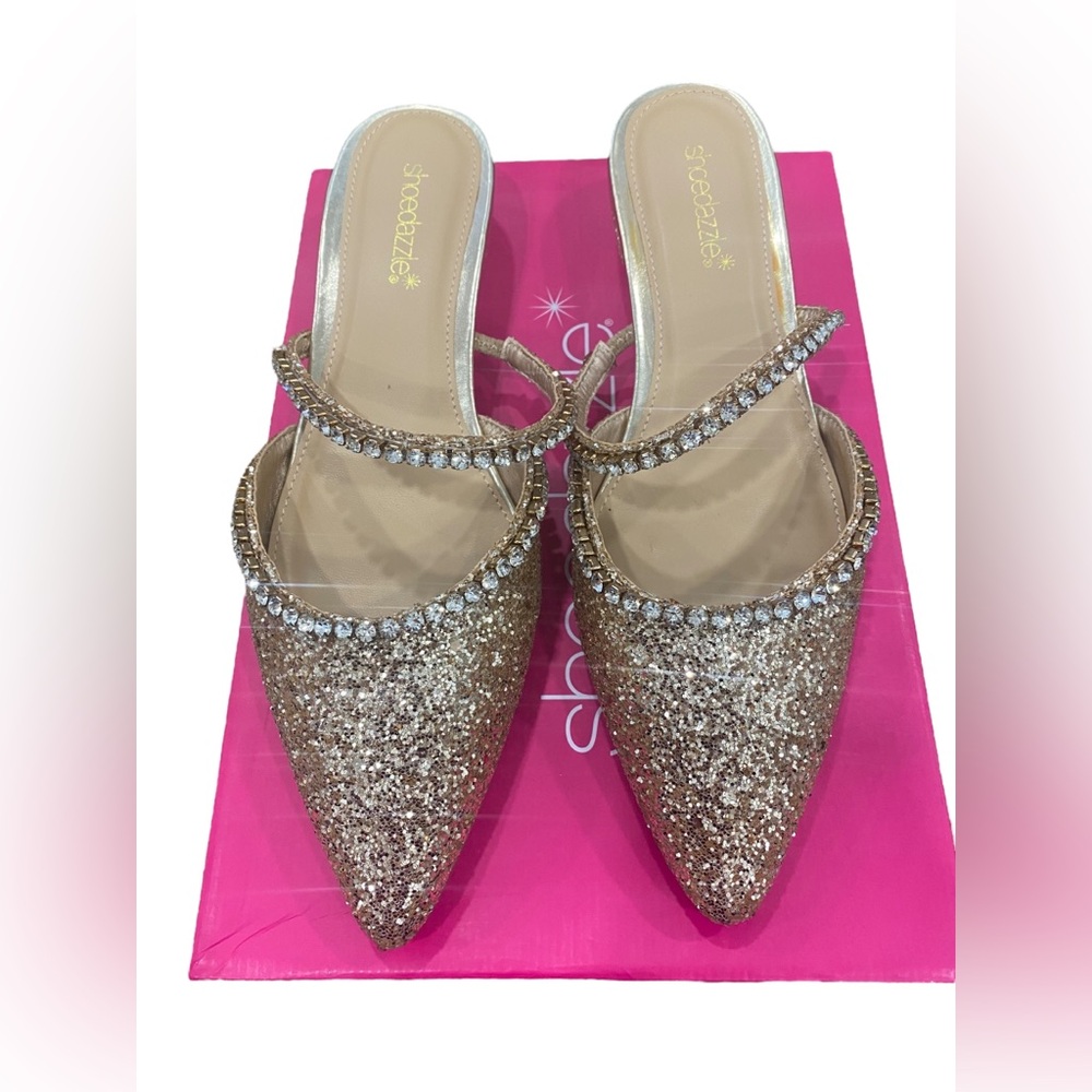 Shoe Dazzle Gold Glitter Flat Sandals Shoes 9.5